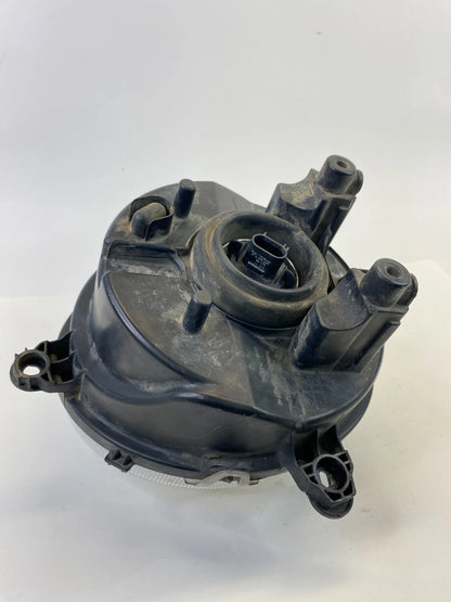 2007-2017 JEEP PATRIOT RIGHT PASSENGER SIDE HEADLIGHT HEADLAMP HALOGEN OEM