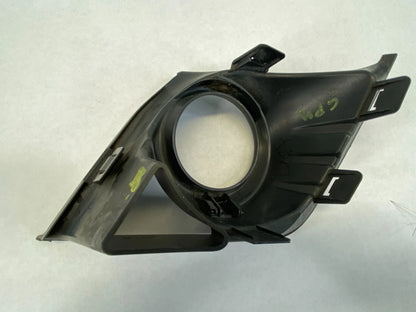 2018 2019 MITSUBISHI OUTLANDER SPORT FRONT LEFT FOG LIGHT BEZEL TRIM 8321A785