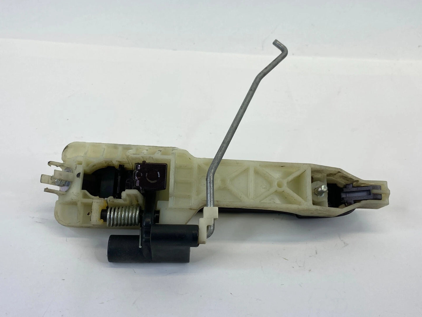 2010 11 12 2013 KIA FORTE REAR RIGHT PASSENGER EXTERIOR OUTER DOOR HANDLE OEM