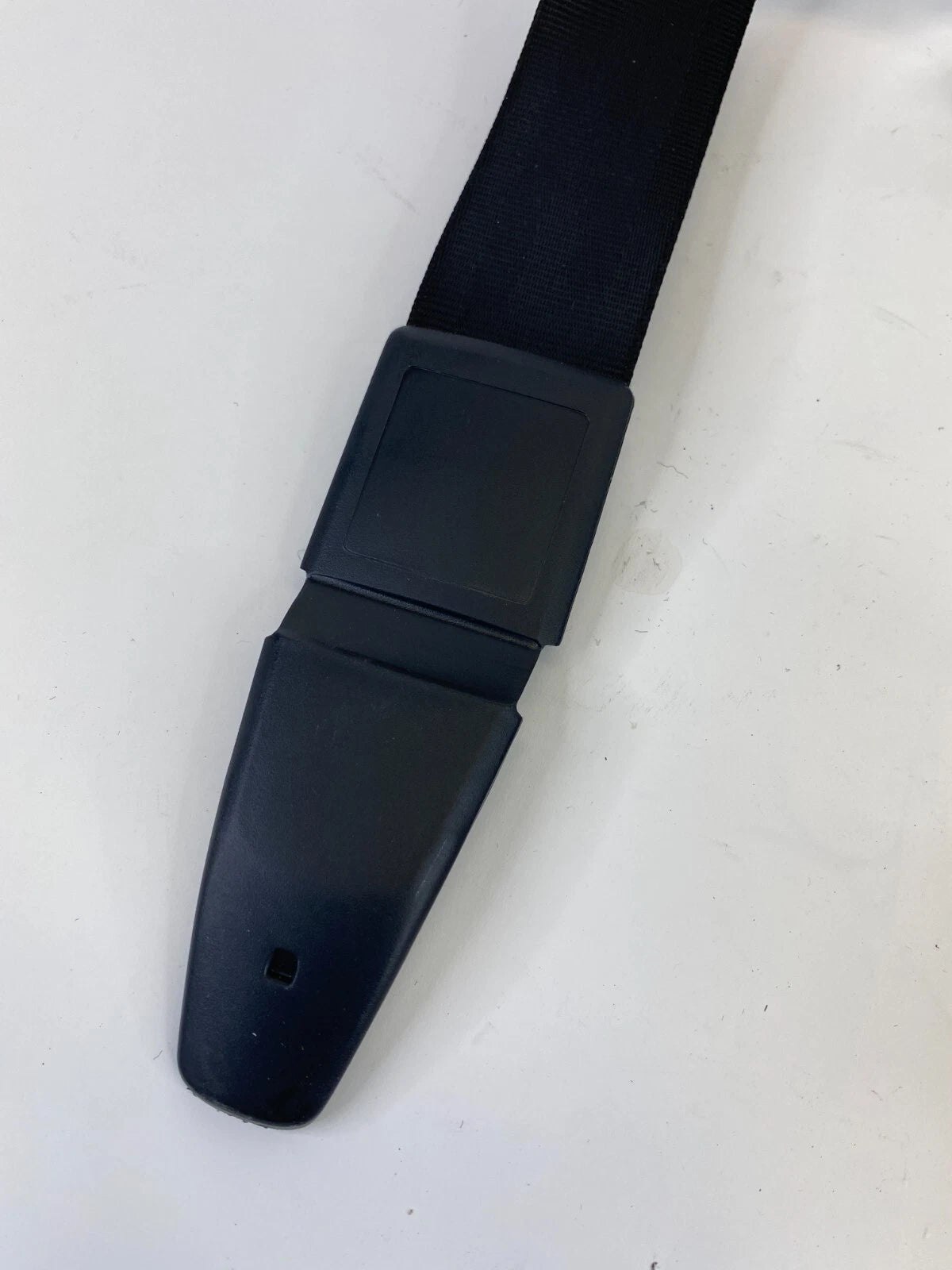 2011-2017 VOLKSWAGEN TOUAREG FRONT RIGHT PASSENGER SIDE SEAT BELT RETRACTOR OEM