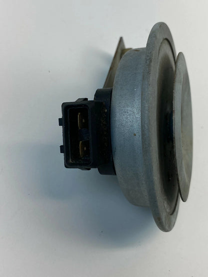 1999-2005 VOLKSWAGEN JETTA SEDAN ALARM SIREN HORN W/ BRACKET E67524 OEM