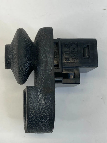 2009-2011 NISSAN MURANO REAR LEFT DOOR LIGHT AJAR JAMB SWITCH BUTTON CONTROL OEM