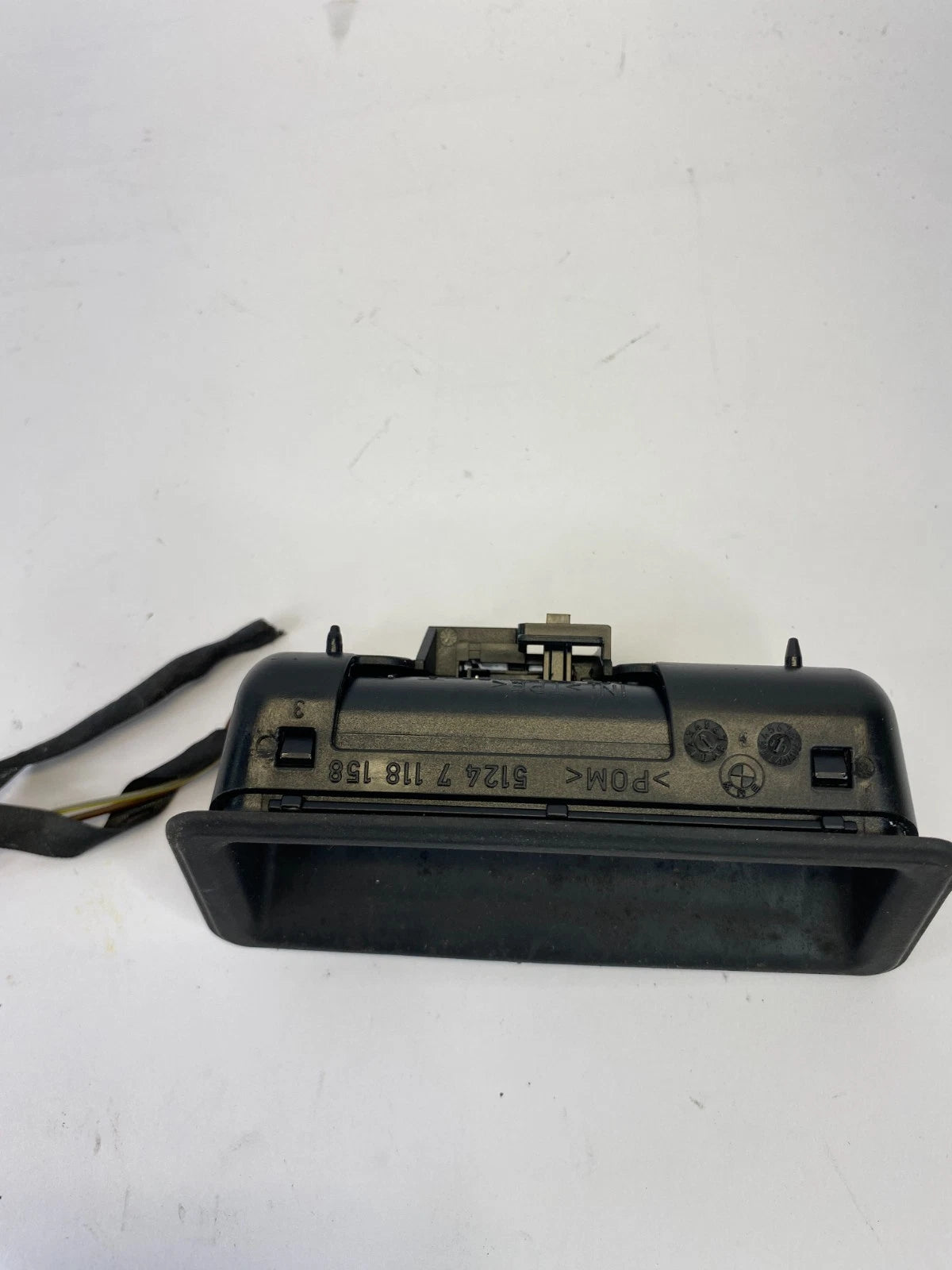 2009-2011 BMW 328I XDRIVE SEDAN TRUNK LID LOCK RELEASE HANDLE 5124-7-118158