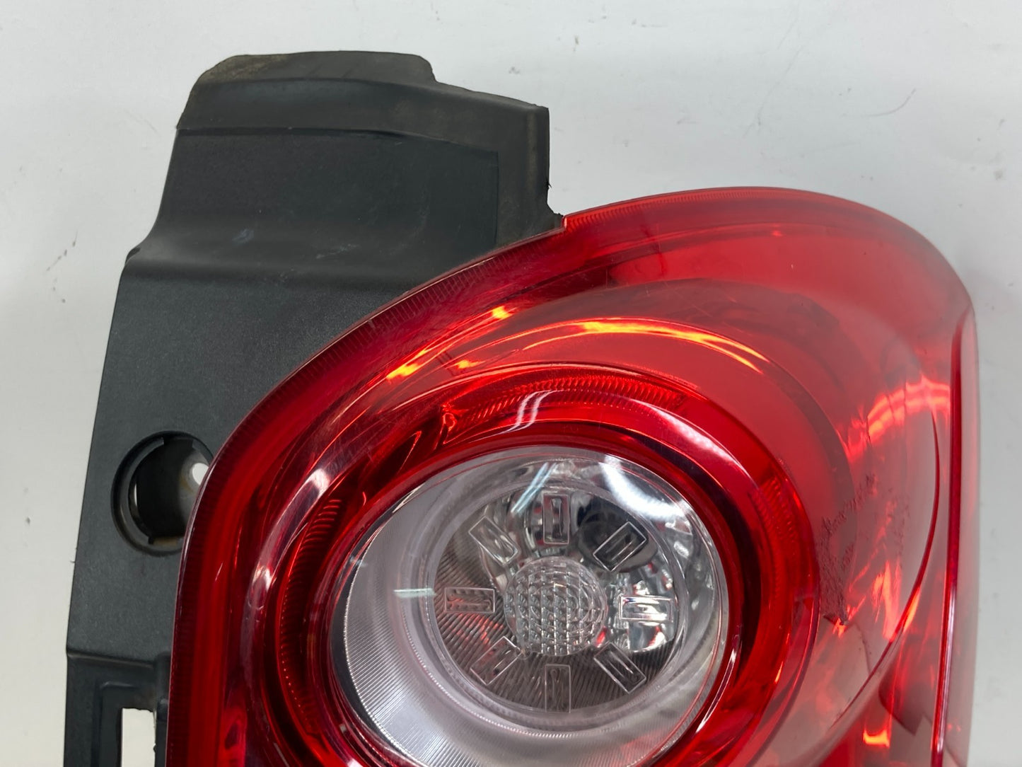 2010-2015 Chevrolet Equinox Right Passenger Side Tail Light Taillight Lamp OEM