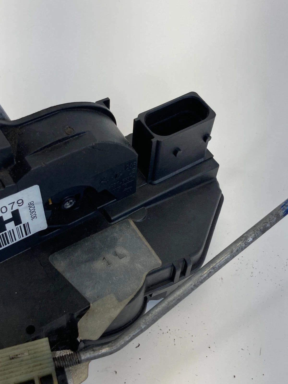 2010-2017 GMC TERRAIN REAR LEFT SIDE DOOR LOCK LATCH RELEASE ACTUATOR 20996079