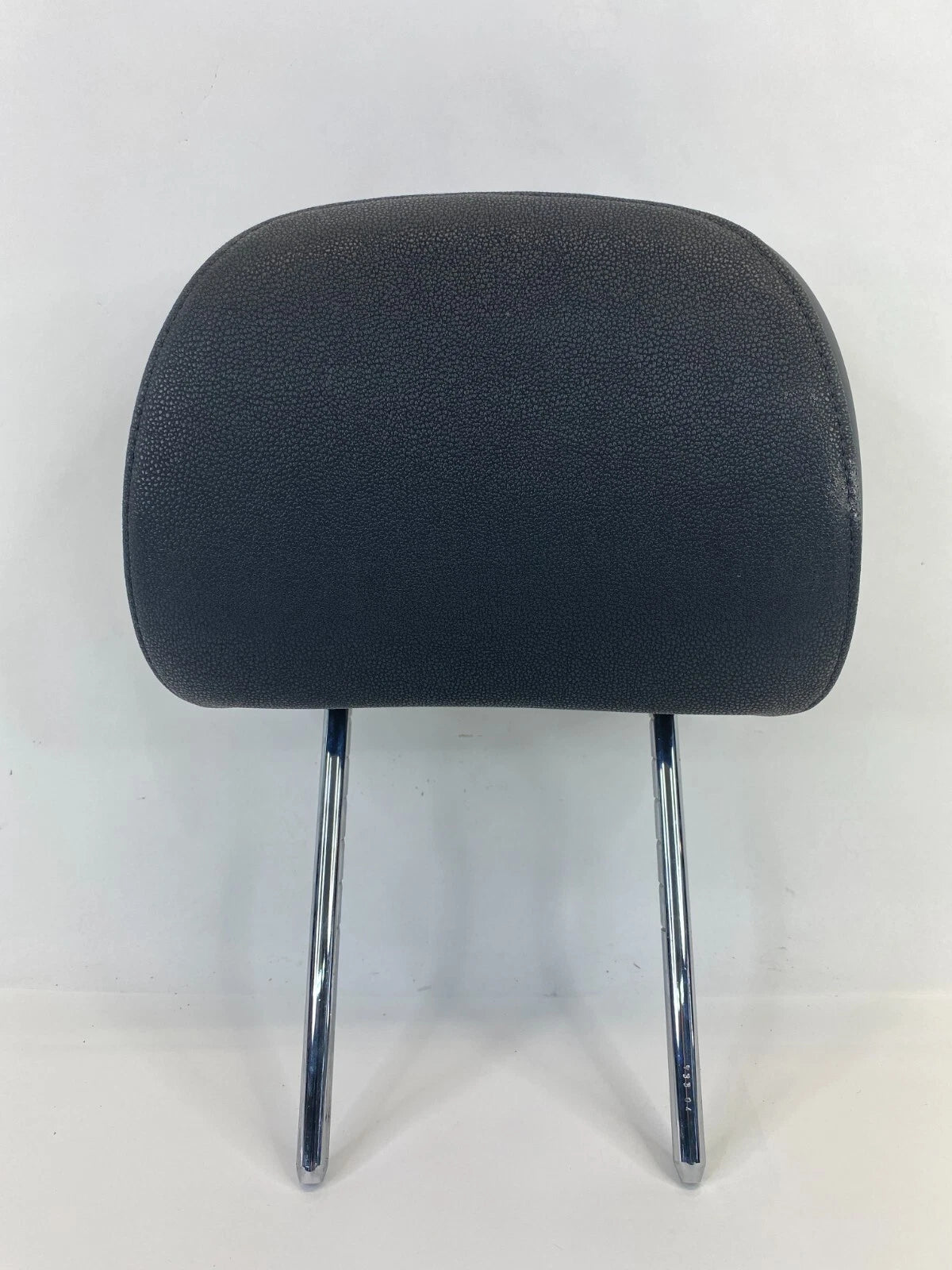 2004-2006 BMW X3 FRONT LEFT OR RIGHT SEAT HEADREST HEAD REST ASSEMBLY OEM