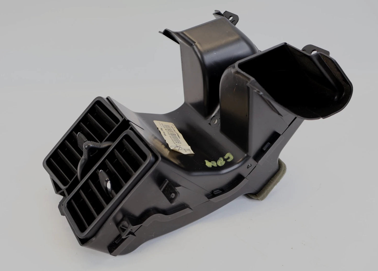 2011-2021 JEEP GRAND CHEROKEE REAR CENTER CONSOLE A/C HEATER AIR VENT DUCT OEM