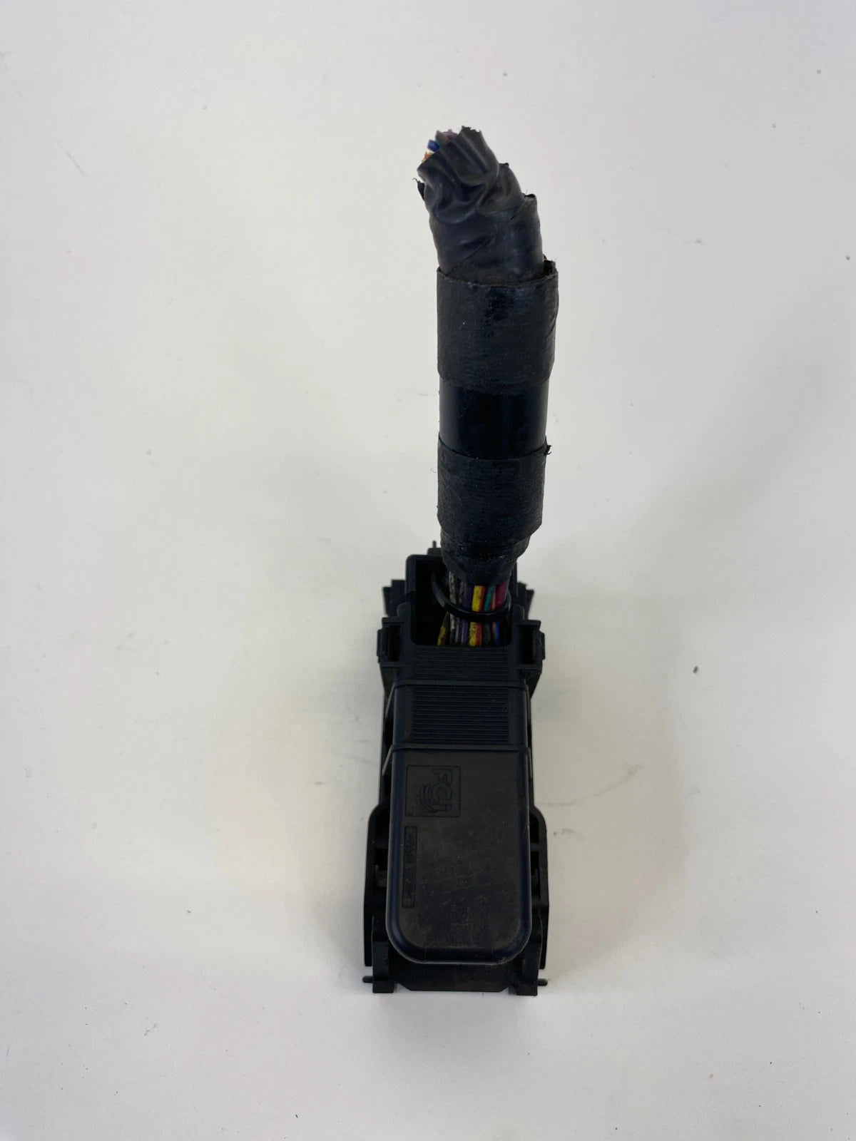 2010-2012 FORD FUSION ABS ANTI-LOCK BRAKE PUMP MODULE CONNECTOR PLUG PIGTAIL OEM