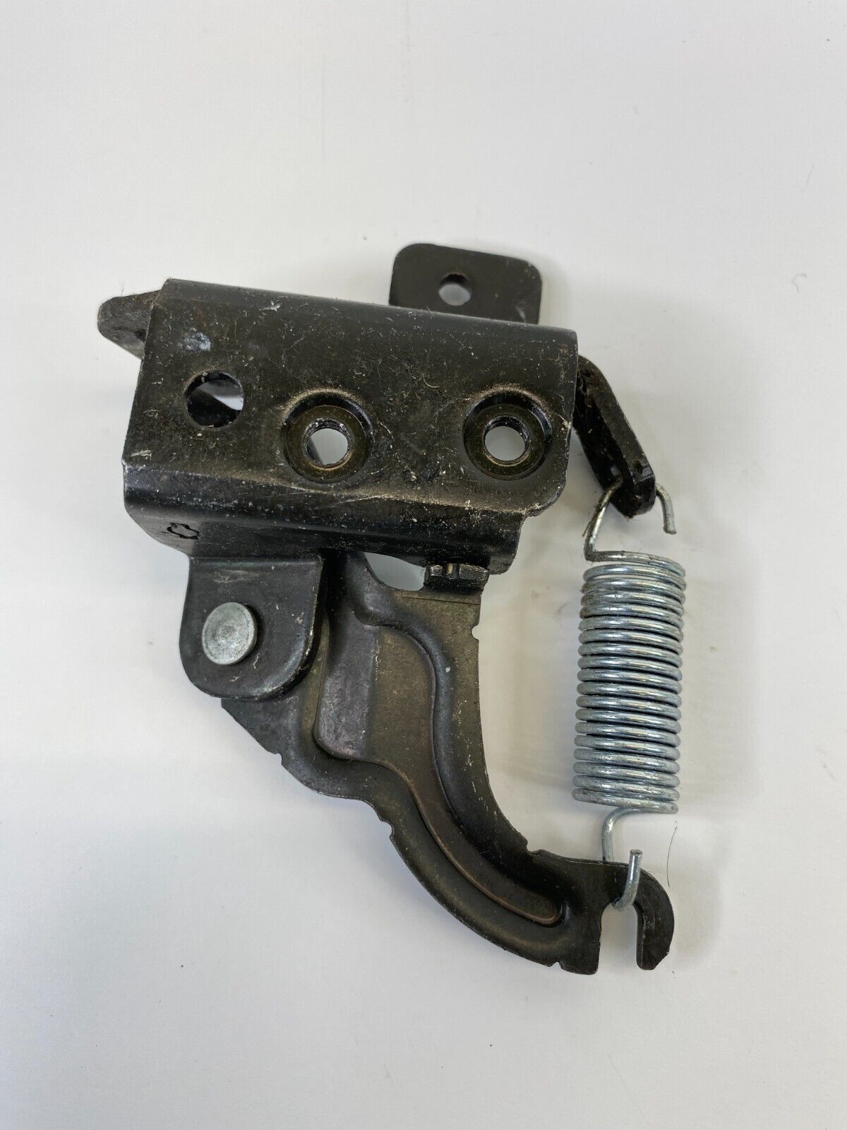 2004-2008 Nissan Maxima Rear Trunk Lock Receiver Striker Plate Assembly OEM