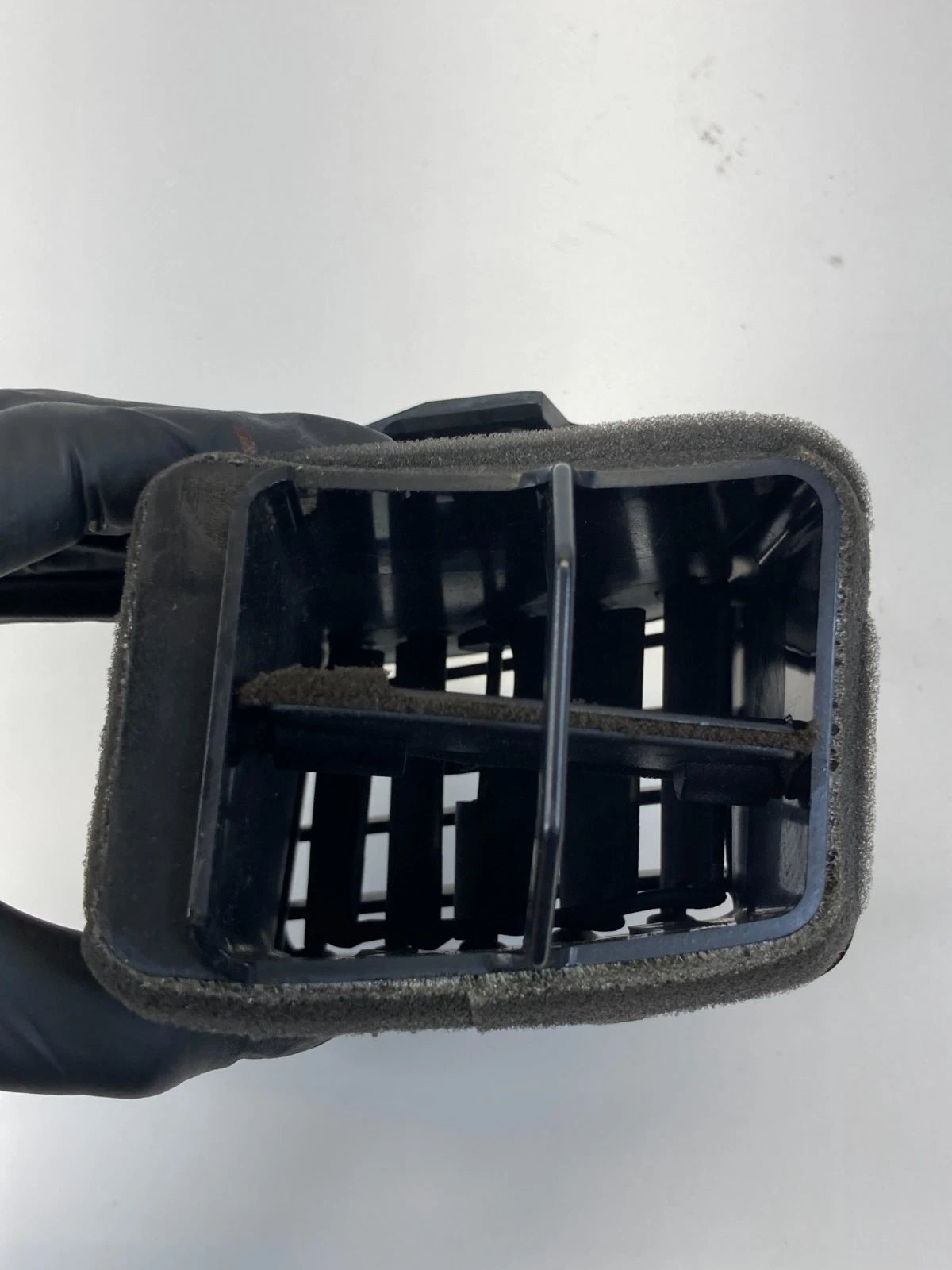 2008-2013 INFINITI G37 DASH FRONT RIGHT SIDE AC AIR VENT GRILLE OUTLET OEM