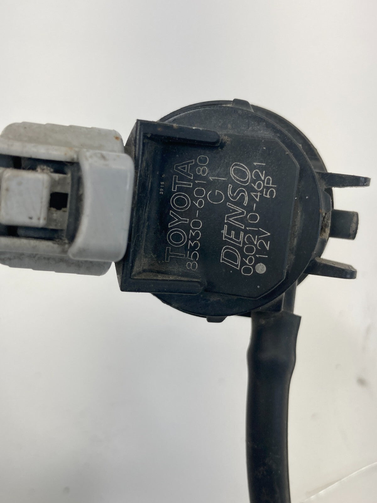 2014-2015 Toyota Prius Rear Back Windshield Washer Pump 85330-60180 OEM