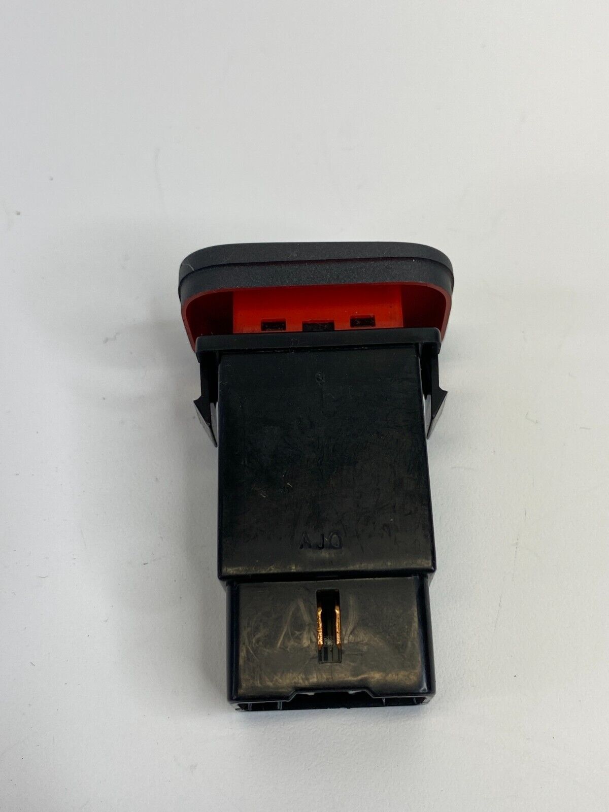 2004-2006 Hyundai Elantra Hazard Emergenvy Warning Light Switch OEM