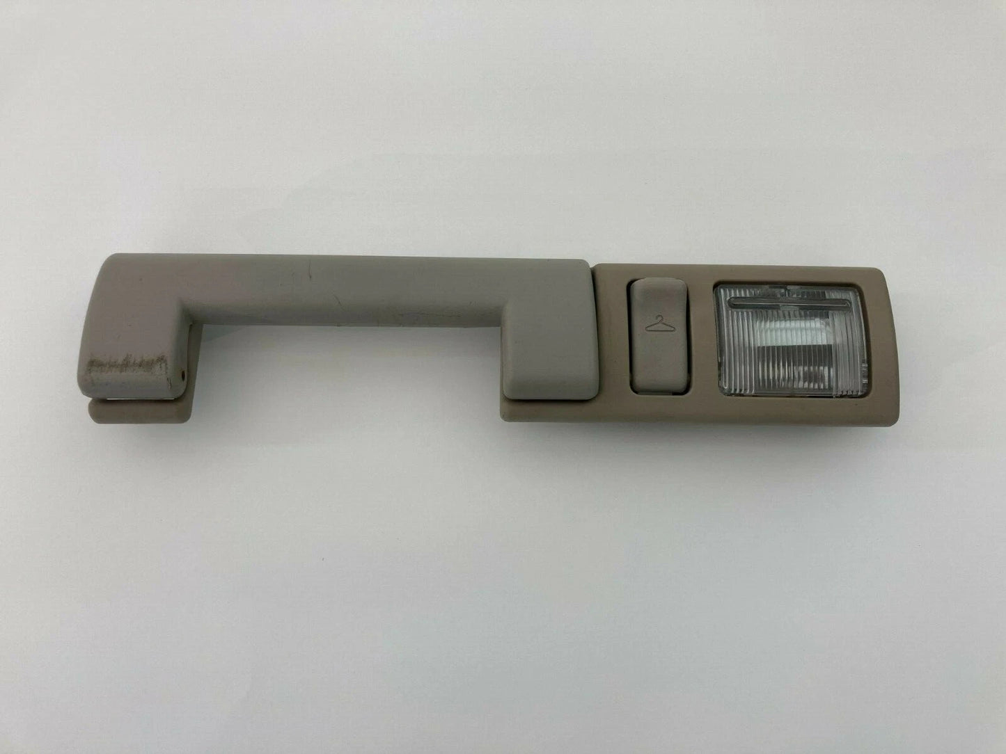 04-06 CHRYSLER PACIFICA REAR LEFT DRIVER SIDE ROOF GRAB HANDLE W/ DOME LIGHT