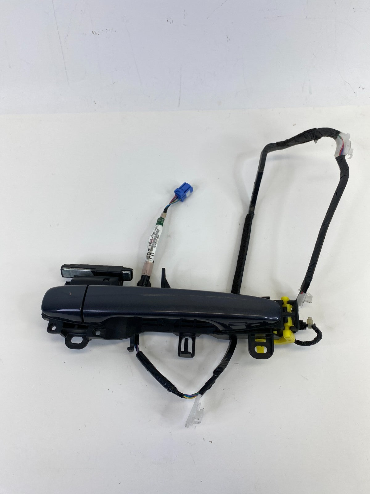 2010-2015 Toyota Prius Front Right Side Outer Exterior Door Handle 89746-47040