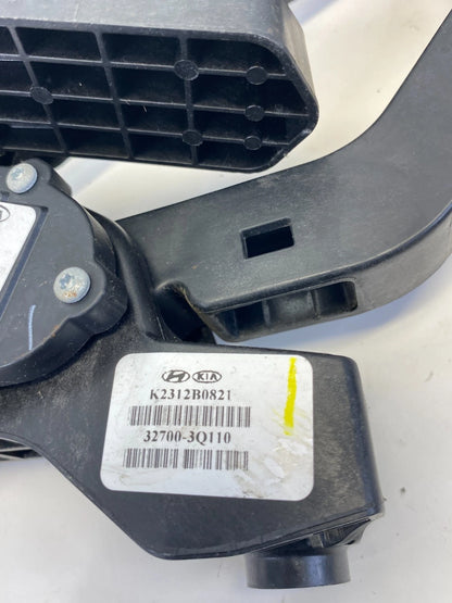 2011-2014 HYUNDAI SONATA GAS ACCELERATOR PEDAL SENSOR ASSEMBLY OEM 32700-3Q110