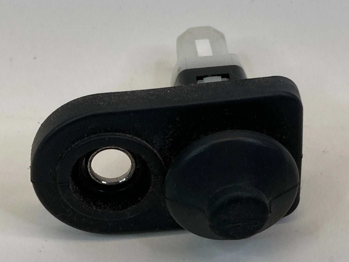 07 08 09 10 11 12 13 14 15 HYUNDAI SONATA SIDE DOOR JAMB AJAR SENSOR SWITCH OEM