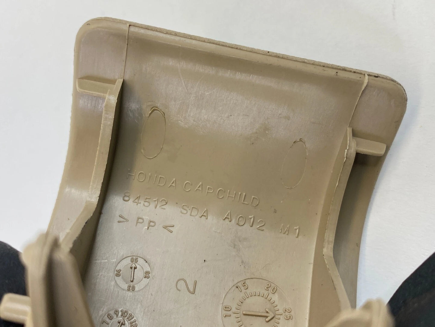03 04 05 06 07 HONDA ACCORD REAR CHILD RESTRAINT ANCHOR PLATE TRIM 84512SDA