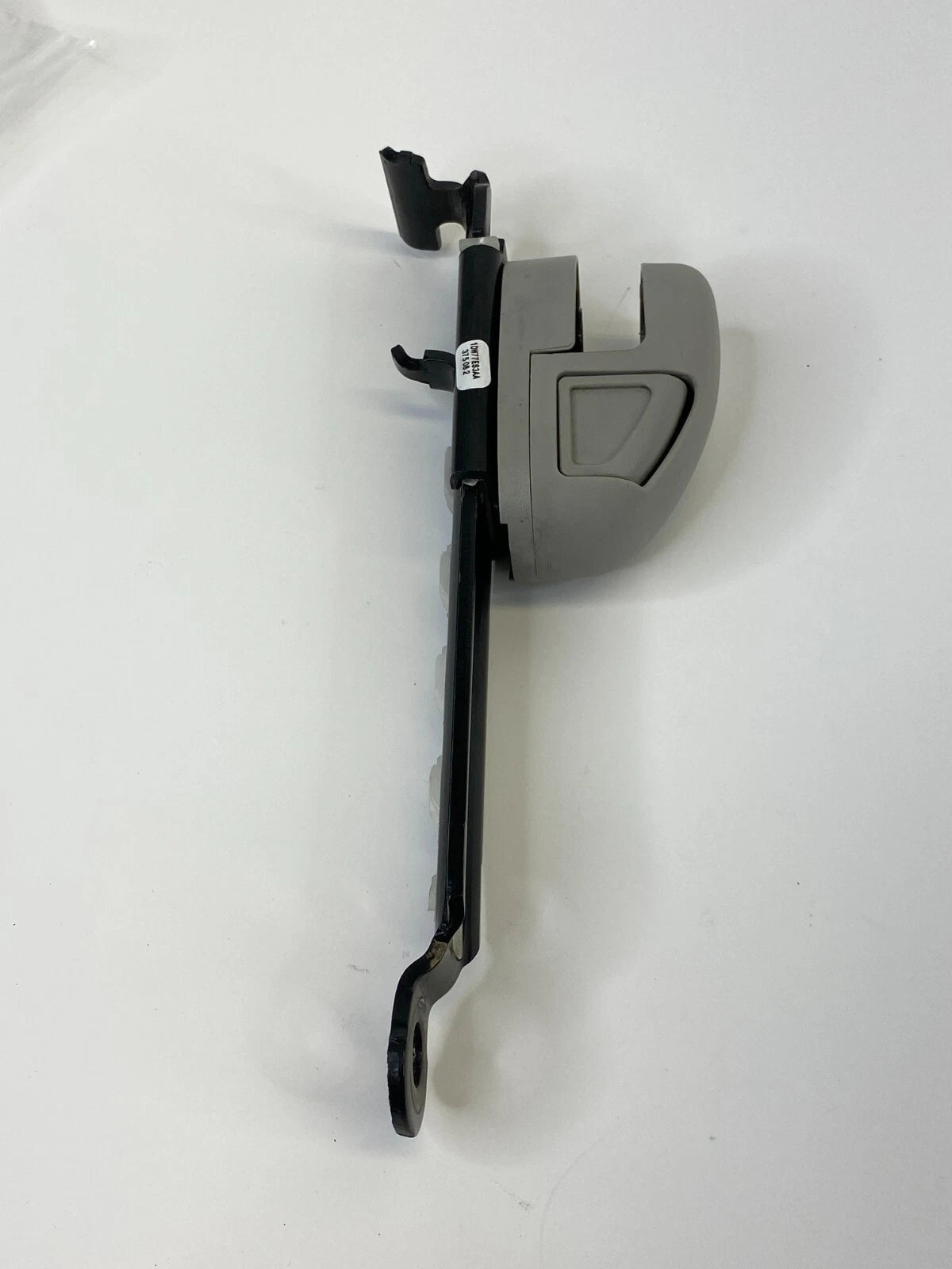 2009 2010 VOLKSWAGEN ROUTAN FRONT RIGHT SEAT BELT HEIGHT ADJUSTER 1DW77ES3AA