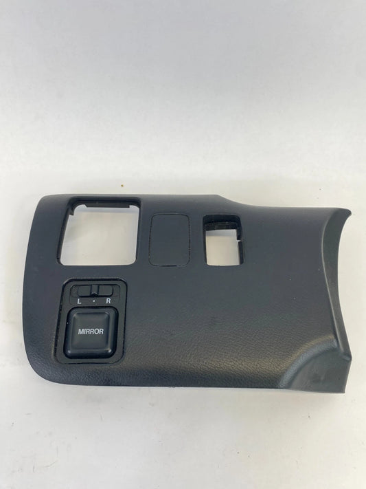 1999-2004 HONDA ODYSSEY SIDE VIEW POWER DOOR MIRROR CONTROL SWITCH W/DASH BEZEL