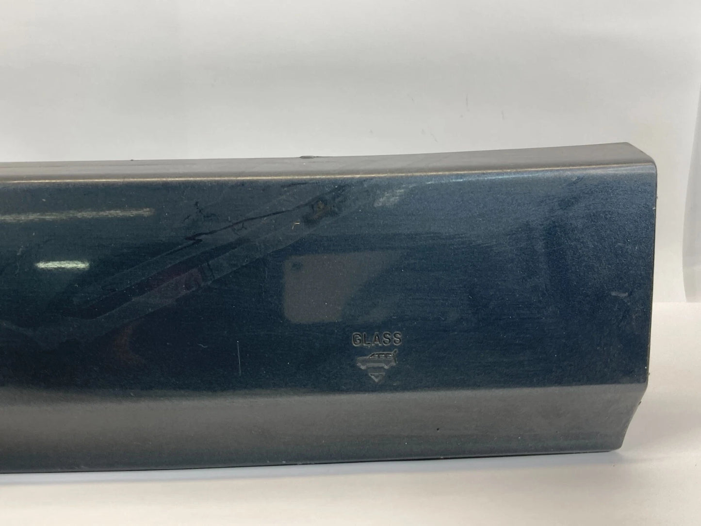 08 09 10 11 12 FORD ESCAPE TRUNK TAILGATE LICENSE PLATE BEZEL TRIM MOLDING OEM