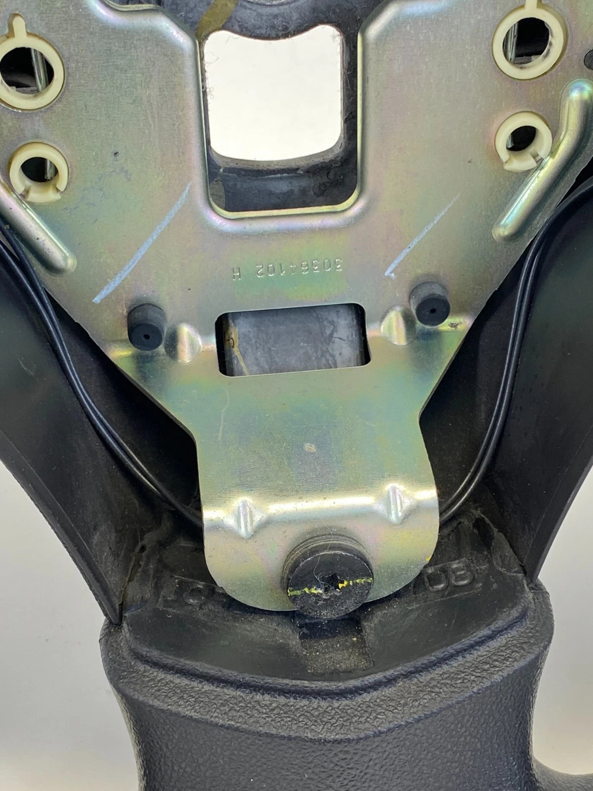 2006-2011 CHEVROLET HHR STEERING WHEEL WITH CRUISE CONTROL 25816507 OEM