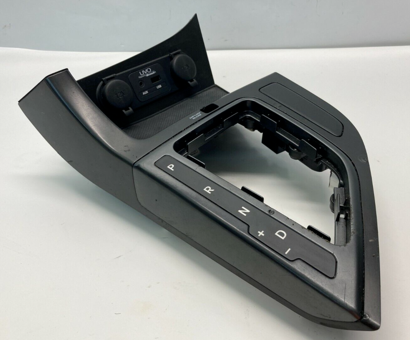 11-13 Kia Optima Center Console Shifter Bezel Trim w/Power Outlet AUX 846512T010