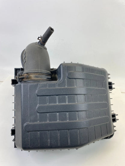 13-16 HYUNDAI SANTA FE SPORT INTAKE UPPER CLEANER BOX HOUSING 28130-2W200 OEM