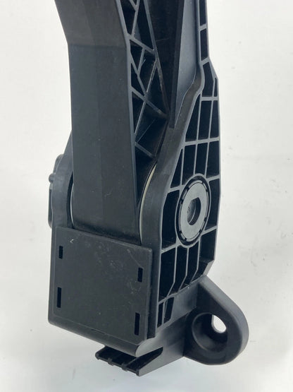 06-12 MERCEDES-BENZ ML350 THROTTLE ACCELERATOR GAS PEDAL SENSOR A1643000504 OEM
