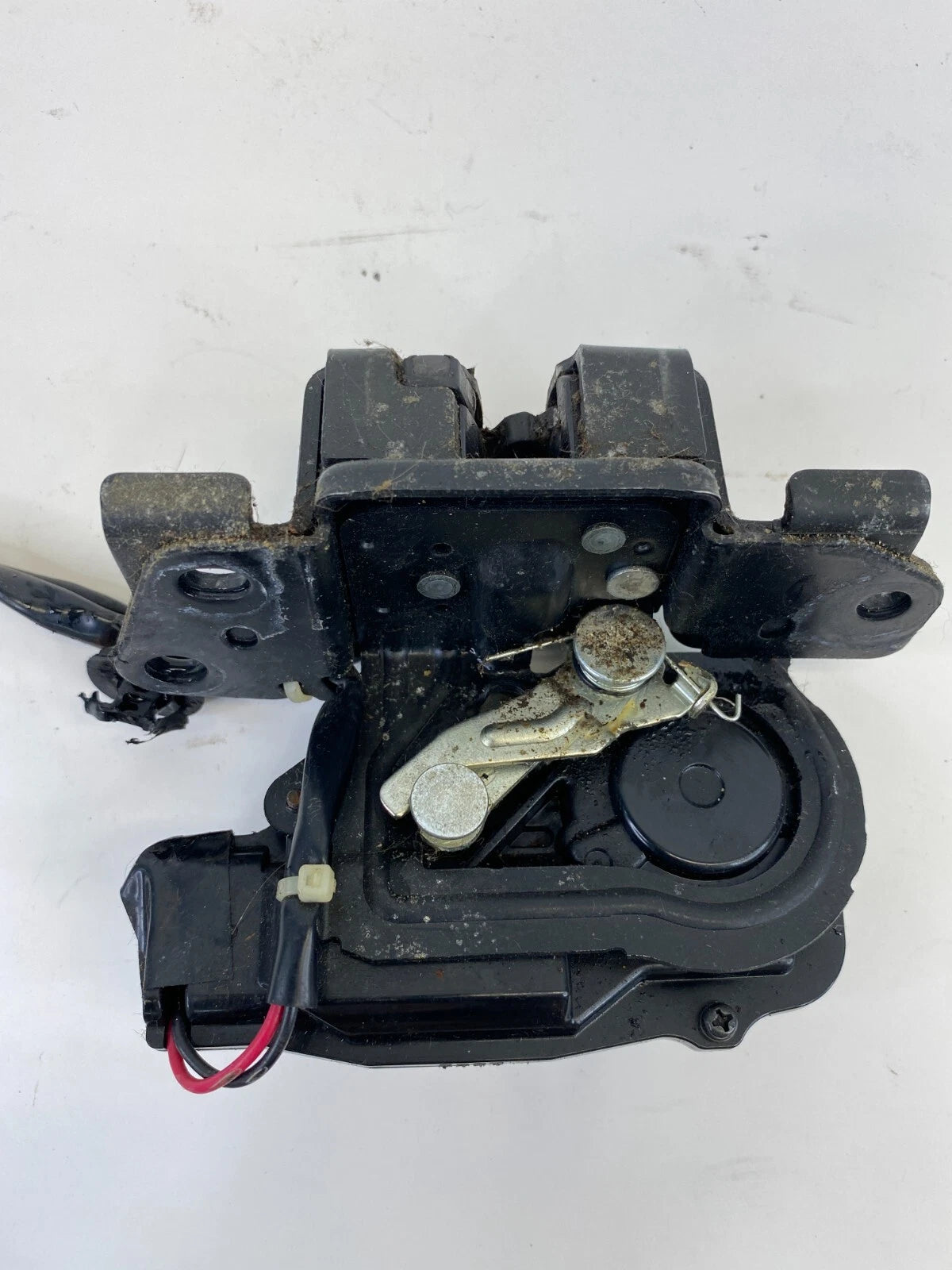 2004-2009 TOYOTA PRIUS HATCH TRUNK LID TAILGATE LOCK LATCH RELEASE ACTUATOR OEM