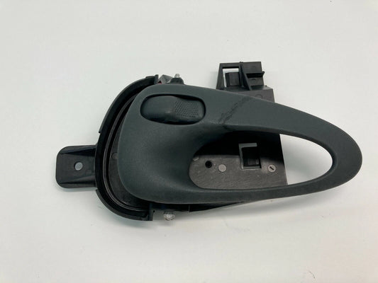 1999-2005 PONTIAC GRAND AM FRONT RIGHT PASSENGER INTERIOR INNER DOOR HANDLE OEM