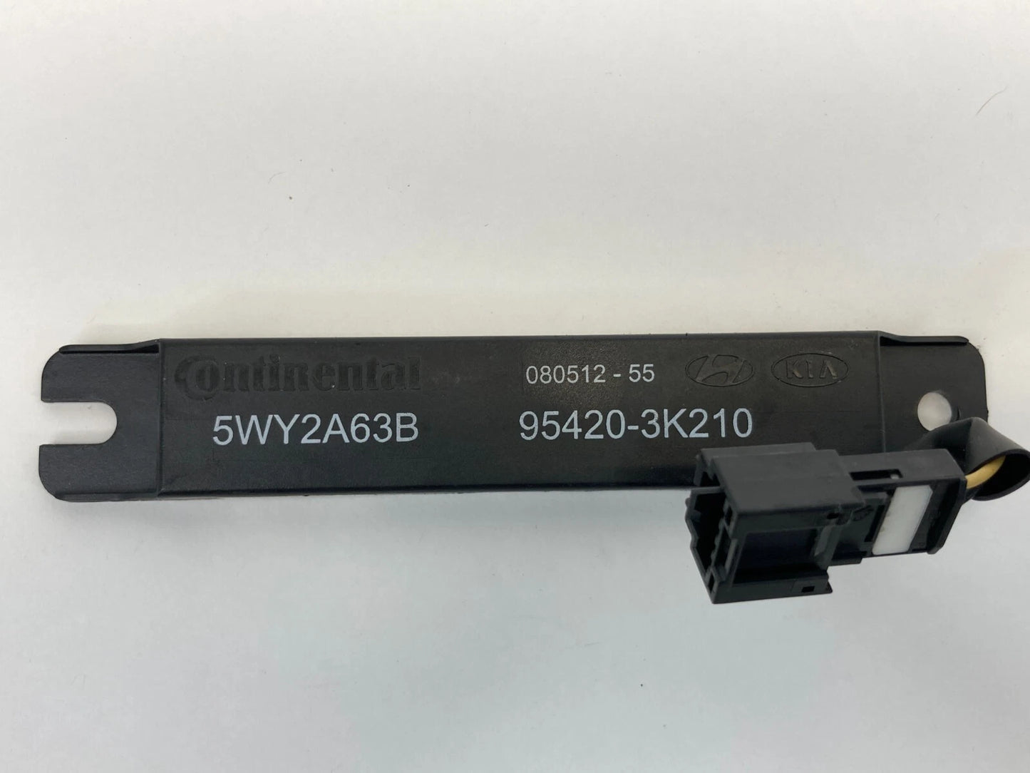 11-14 HYUNDAI SONATA REAR BUMPER KEYLESS ENTRY ANTENNA MODULE 954203K200 OEM