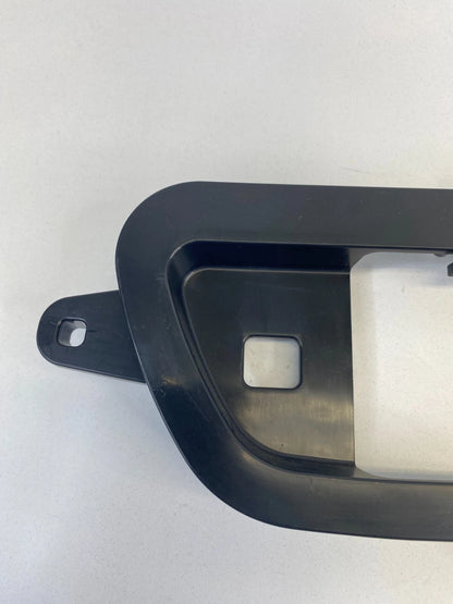 2007 2008 MITSUBISHI OUTLANDER REAR RIGHT INTERIOR DOOR HANDLE BEZEL SPC01650