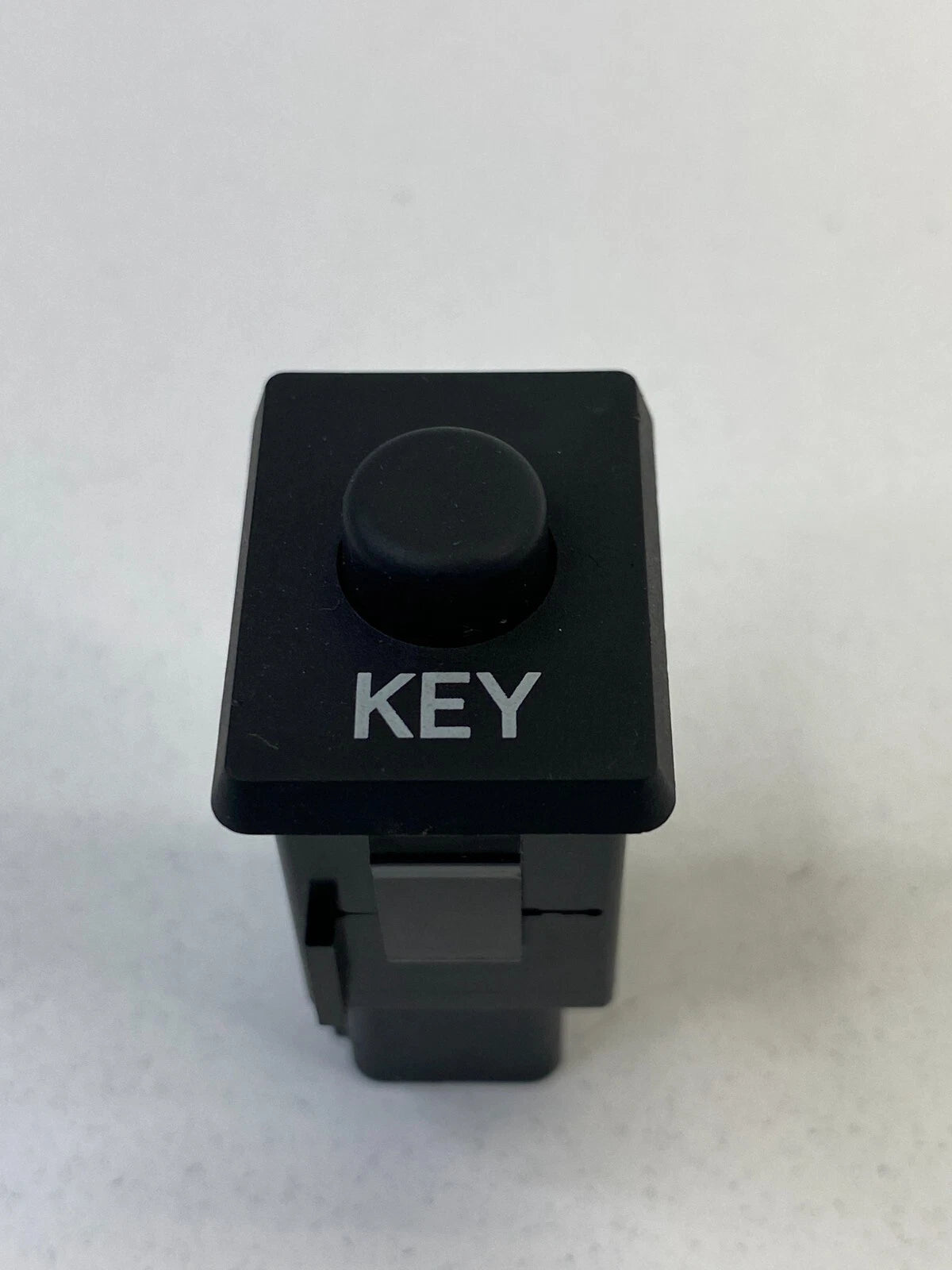 2005-2009 TOYOTA PRIUS SMART KEY BUTTON SWITCH ASSEMBLY 15A257 OEM