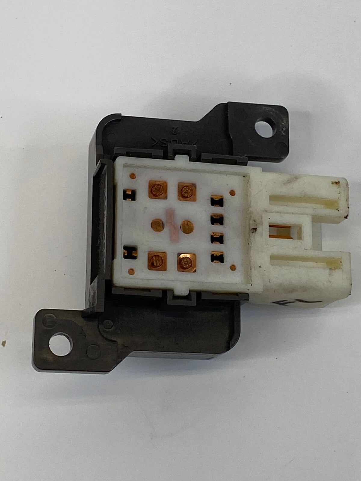 2006-2013 LEXUS IS250 FRONT LEFT DRIVER SEAT LUMBAR CONTROL SWITCH OEM FACTORY