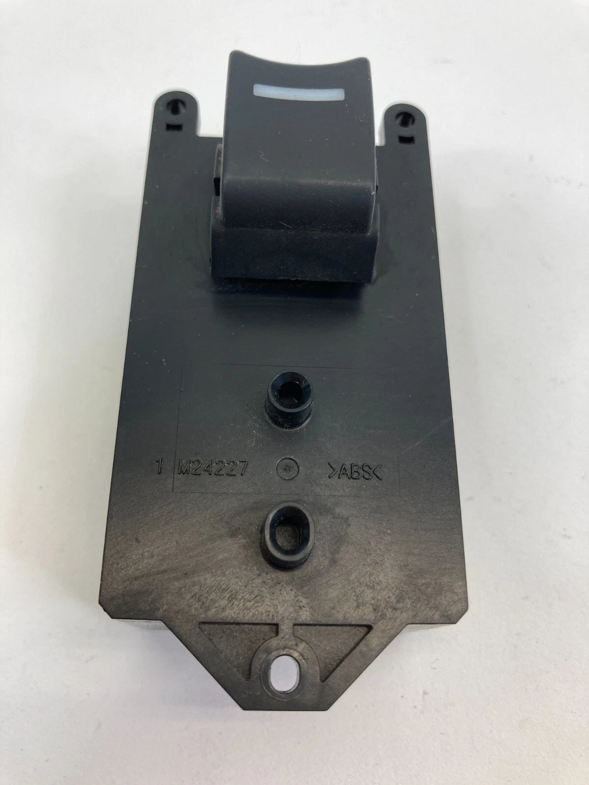 2004-2008 ACURA TL REAR RIGHT SIDE POWER WINDOW CONTROL SWITCH BUTTON M24227