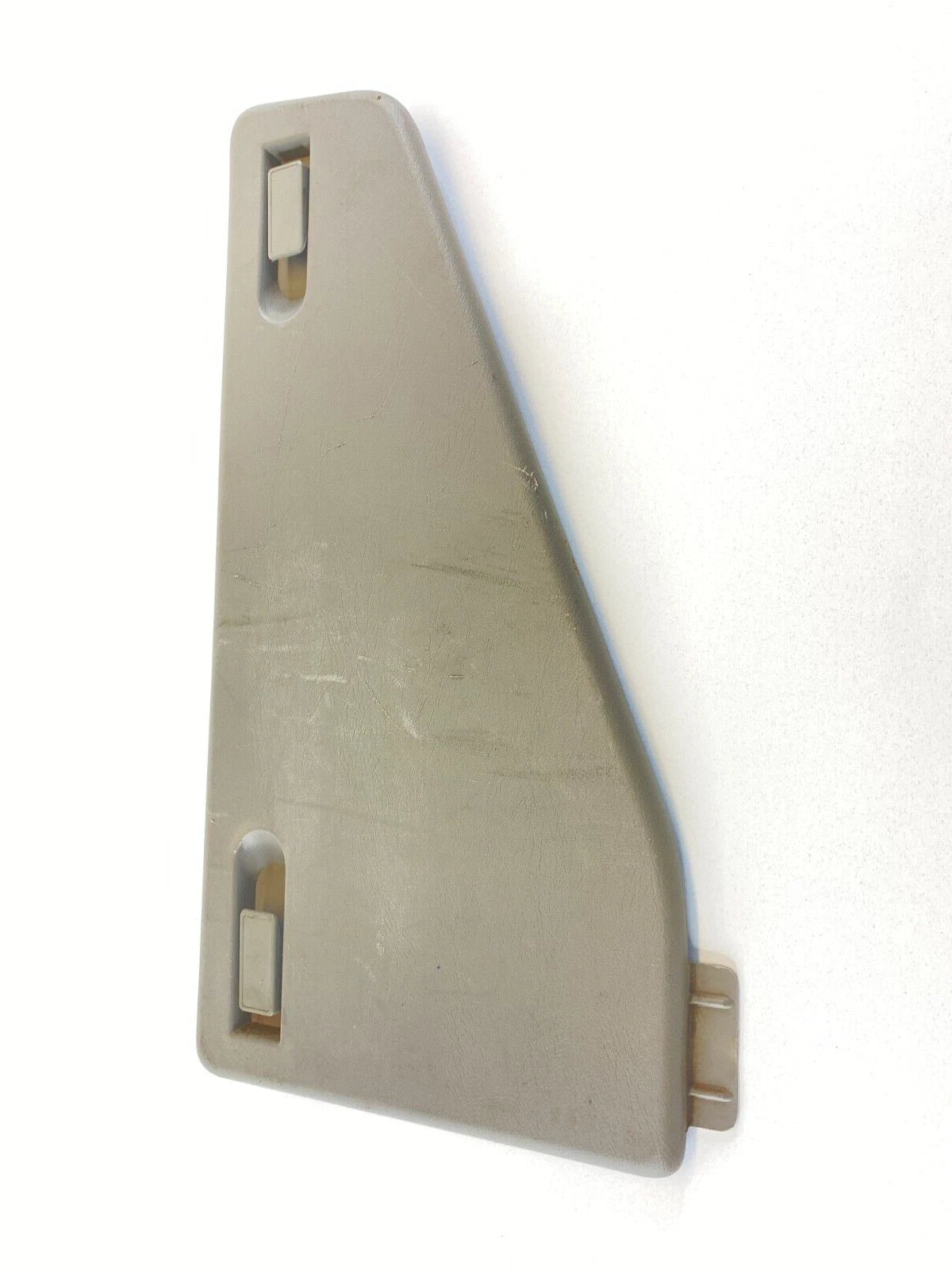 02-07 BUICK RENDEZVOUS REAR LEFT QUARTER PANEL INTERIOR STORAGE COVER 10431230