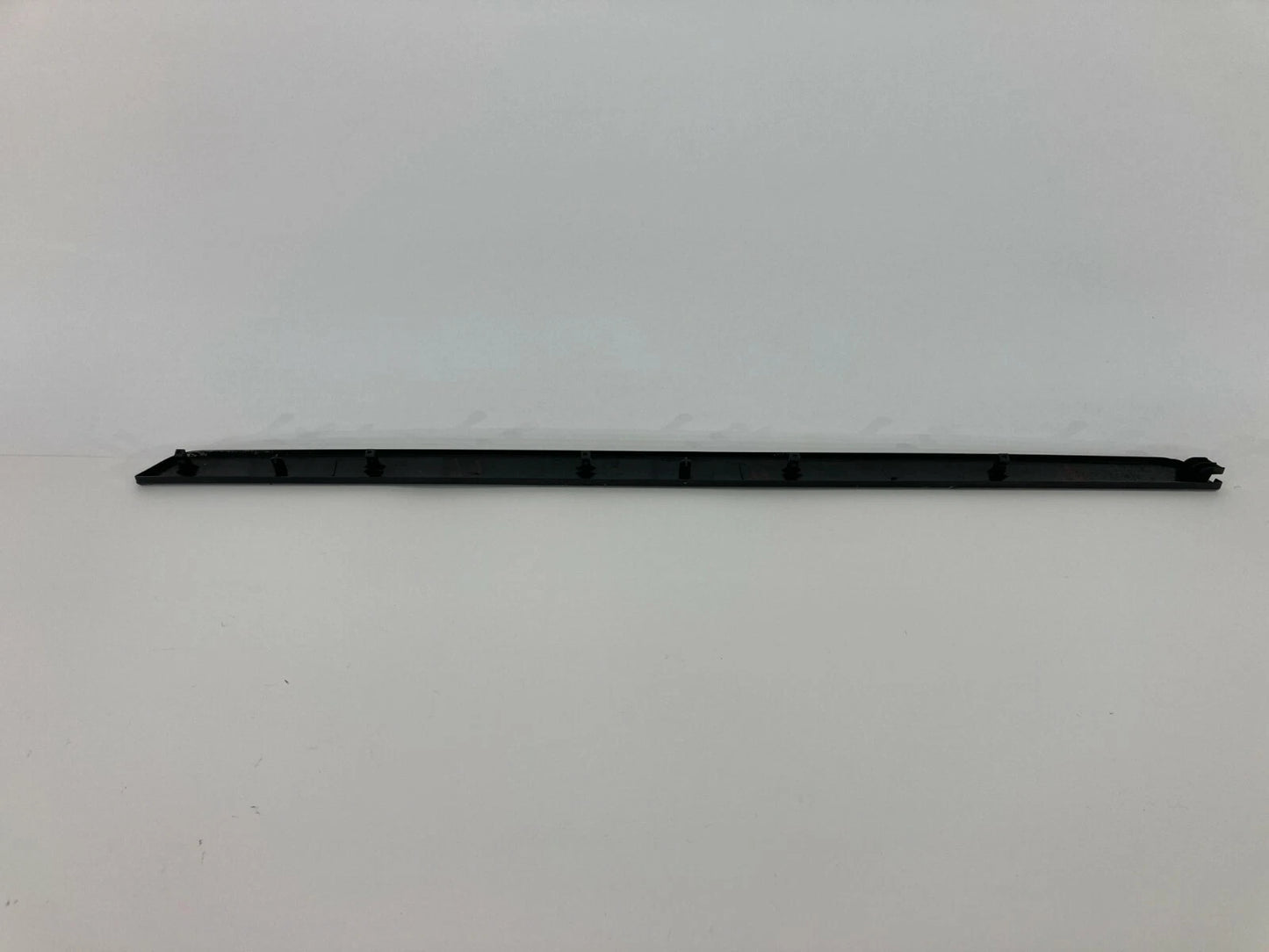 2010-2014 VW VOLKSWAGEN JETTA FRONT RIGHT DOOR TRIM MOLDING COVER 1K4-867-440