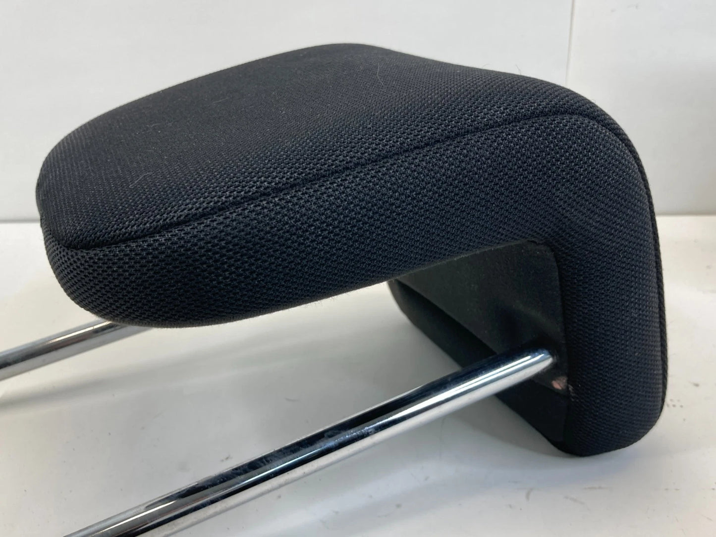 2008-2010 SCION XD REAR 2ND ROW HEADREST HEAD REST SET OF 3 BLACK CLOTH OEM