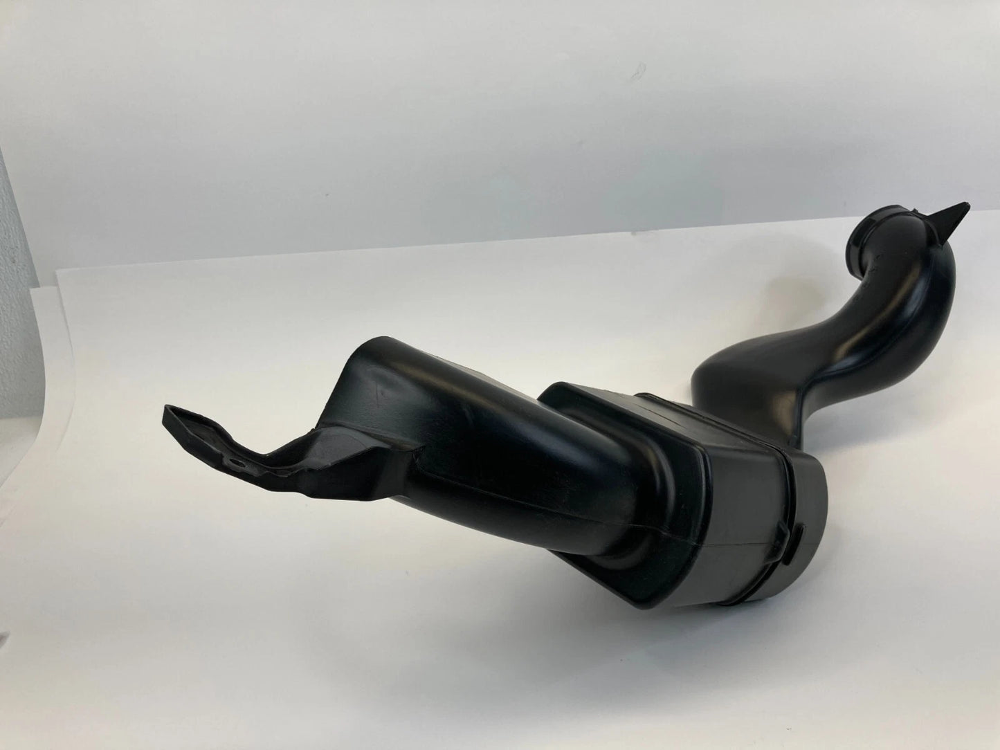 2006-2011 HONDA CIVIC REAR TRUNK HYBRID BATTERY COOLING AIR DUCT TUBE UNIT OEM