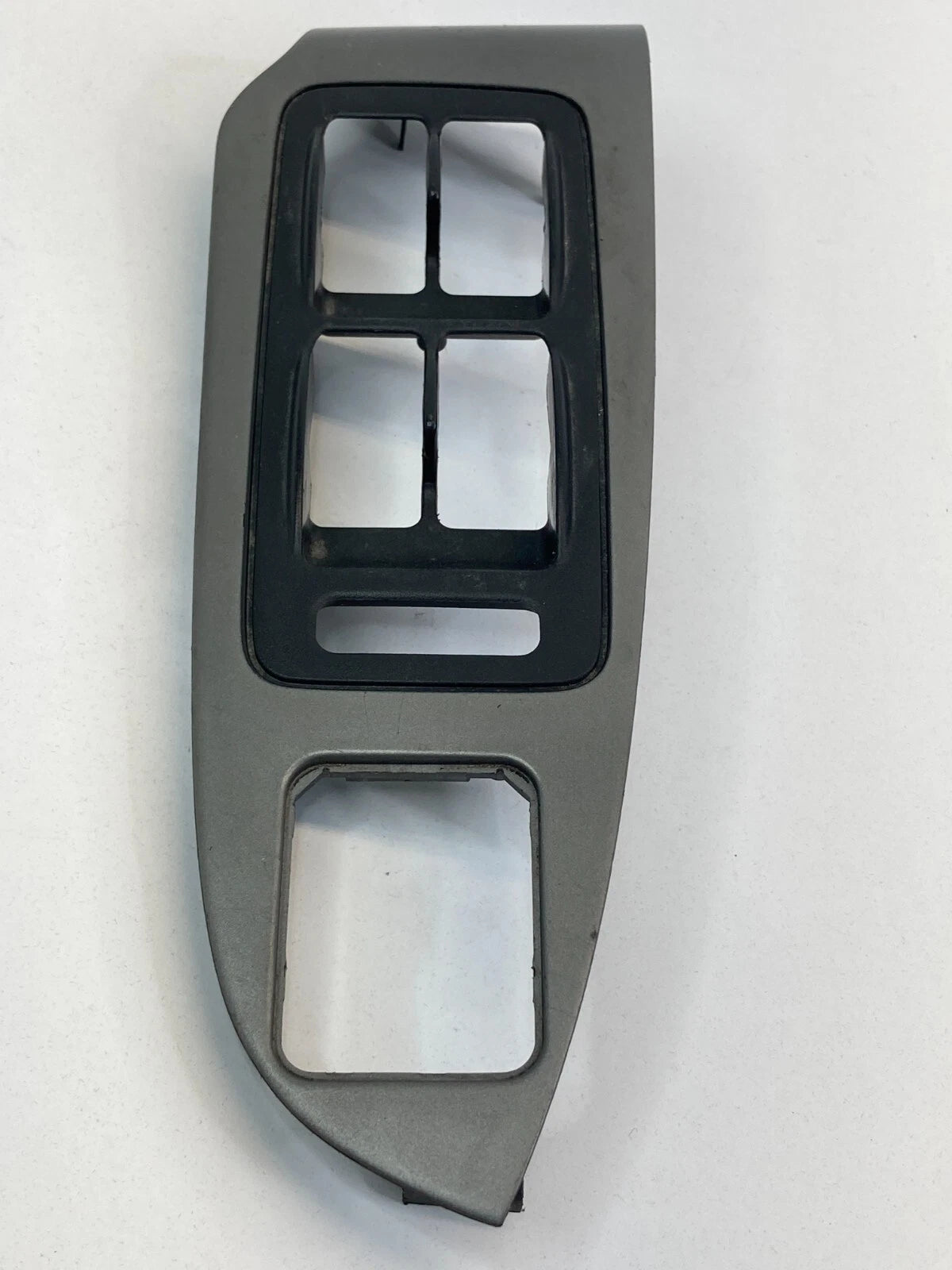2003-2005 HONDA PILOT LEFT DRIVER SIDE MASTER WINDOW SWITCH BEZEL PANEL TRIM OEM