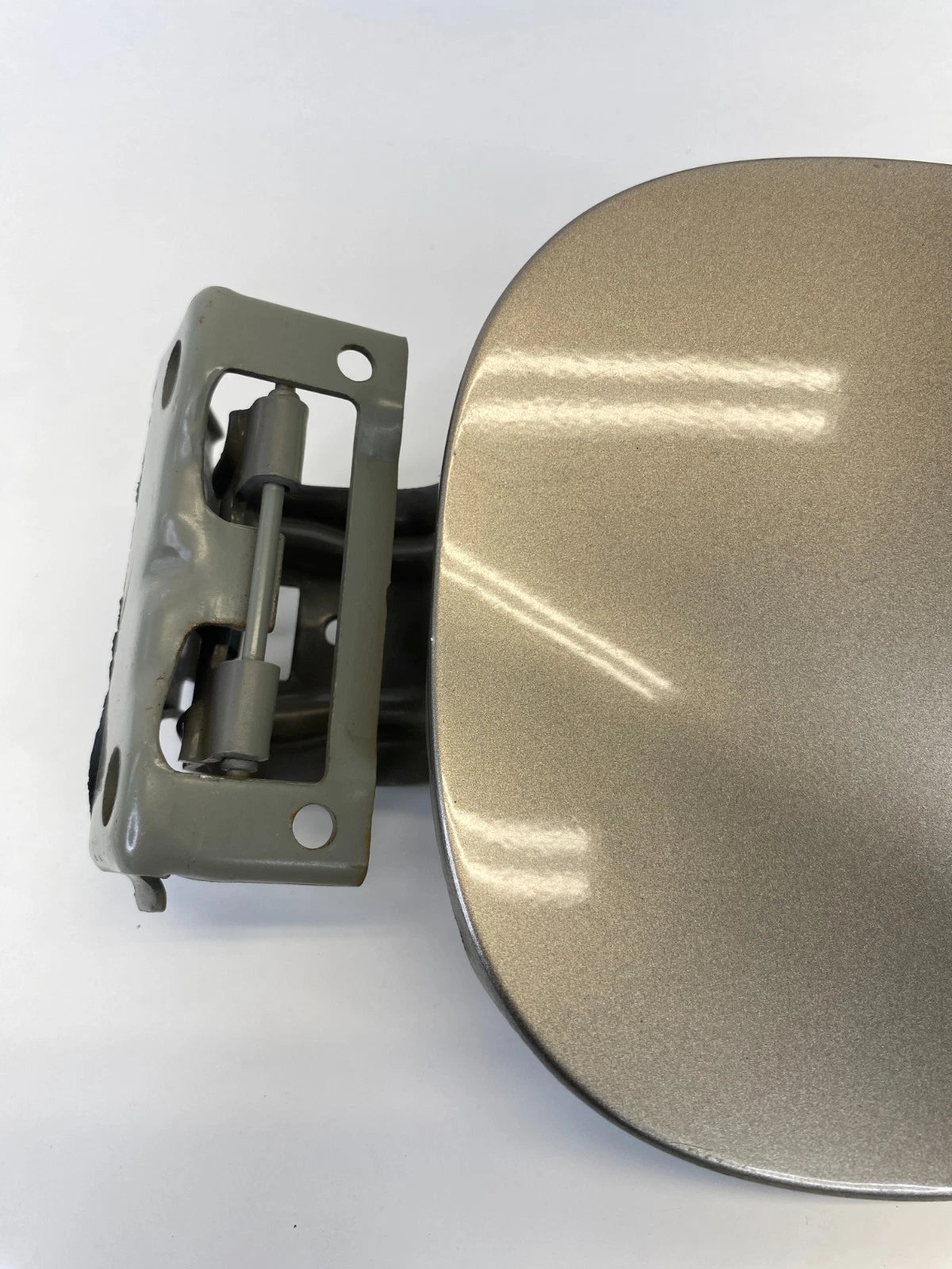 2005-2008 HONDA PILOT FUEL FILLER TANK DOOR GAS LID COVER CAP ASSY OEM