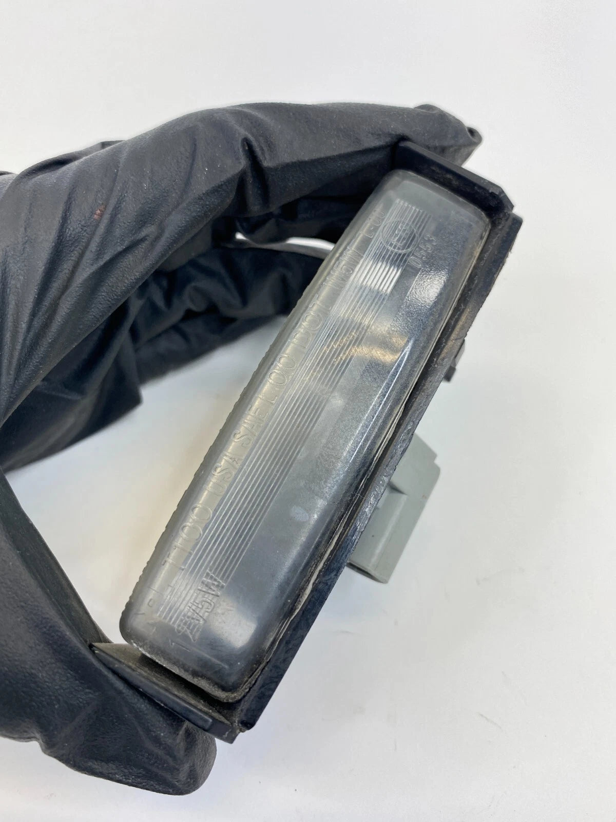 2002-2011 TOYOTA CAMRY REAR TRUNK LID LICENSE PLATE LIGHT LAMP OEM