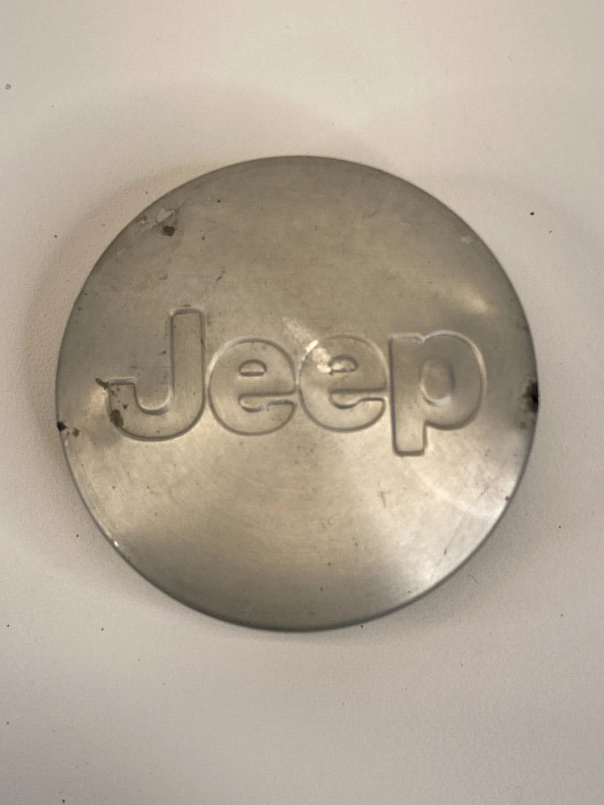 2005-2010 JEEP GRAND CHEROKEE RIM WHEEL CENTER CAP 52090402AA OEM
