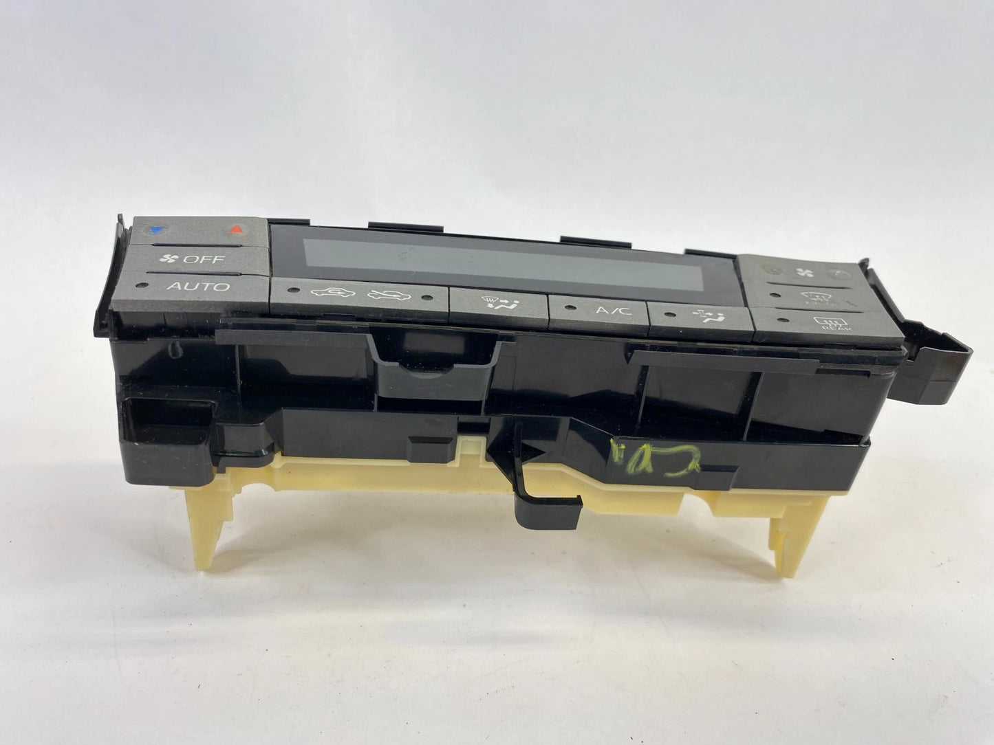 2013-2015 TOYOTA PRIUS HEATER A/C TEMPERATURE CLIMATE CONTROL SWITCH PANEL OEM