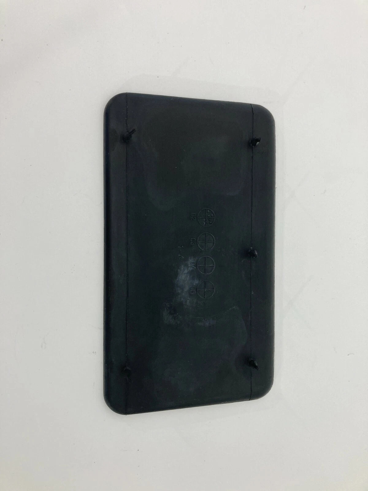 2003 2004 2005 2006 KIA SORENTO RUBBER DASH MAT INSERT PANEL COVER ASSEMBLY OEM