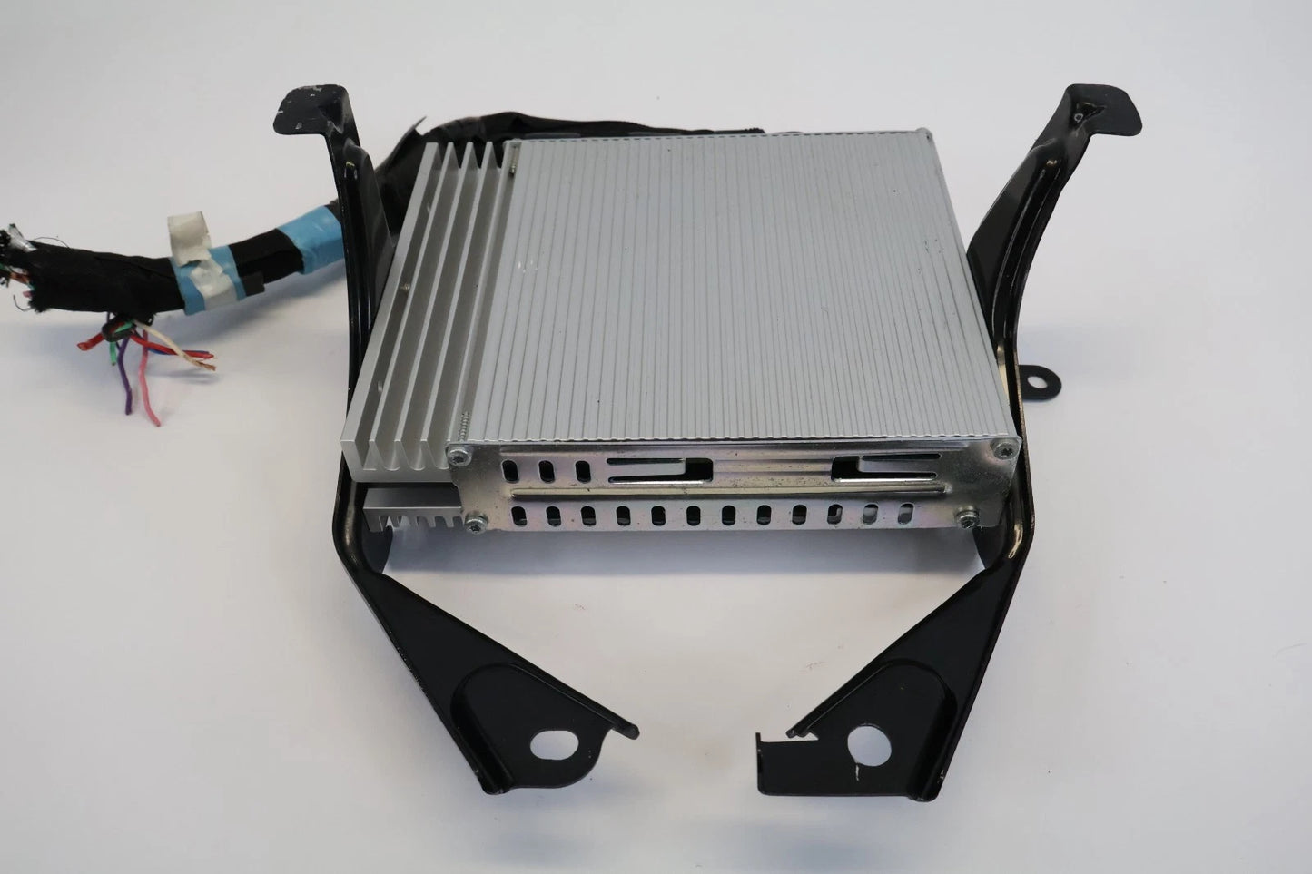 2010 2011 2012 TOYOTA PRIUS RADIO AUDIO AMPLIFIER AMP HARMAN BECKER 82680-0W621