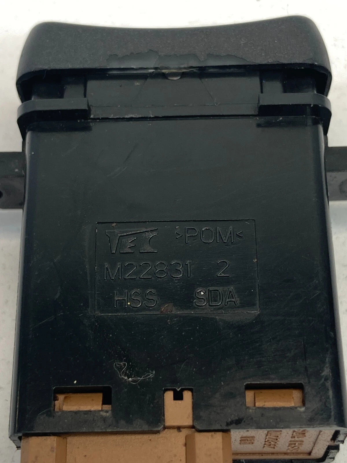 2004-2008 ACURA TL CENTER CONSOLE HEATED SEAT CONTROL SWITCH M22831 OEM