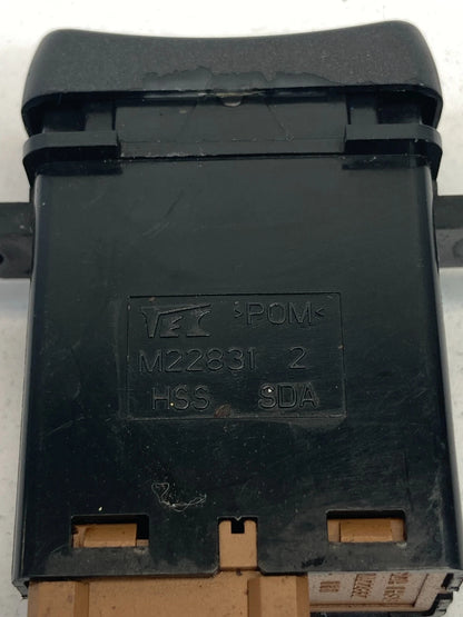 2004-2008 ACURA TL CENTER CONSOLE HEATED SEAT CONTROL SWITCH M22831 OEM