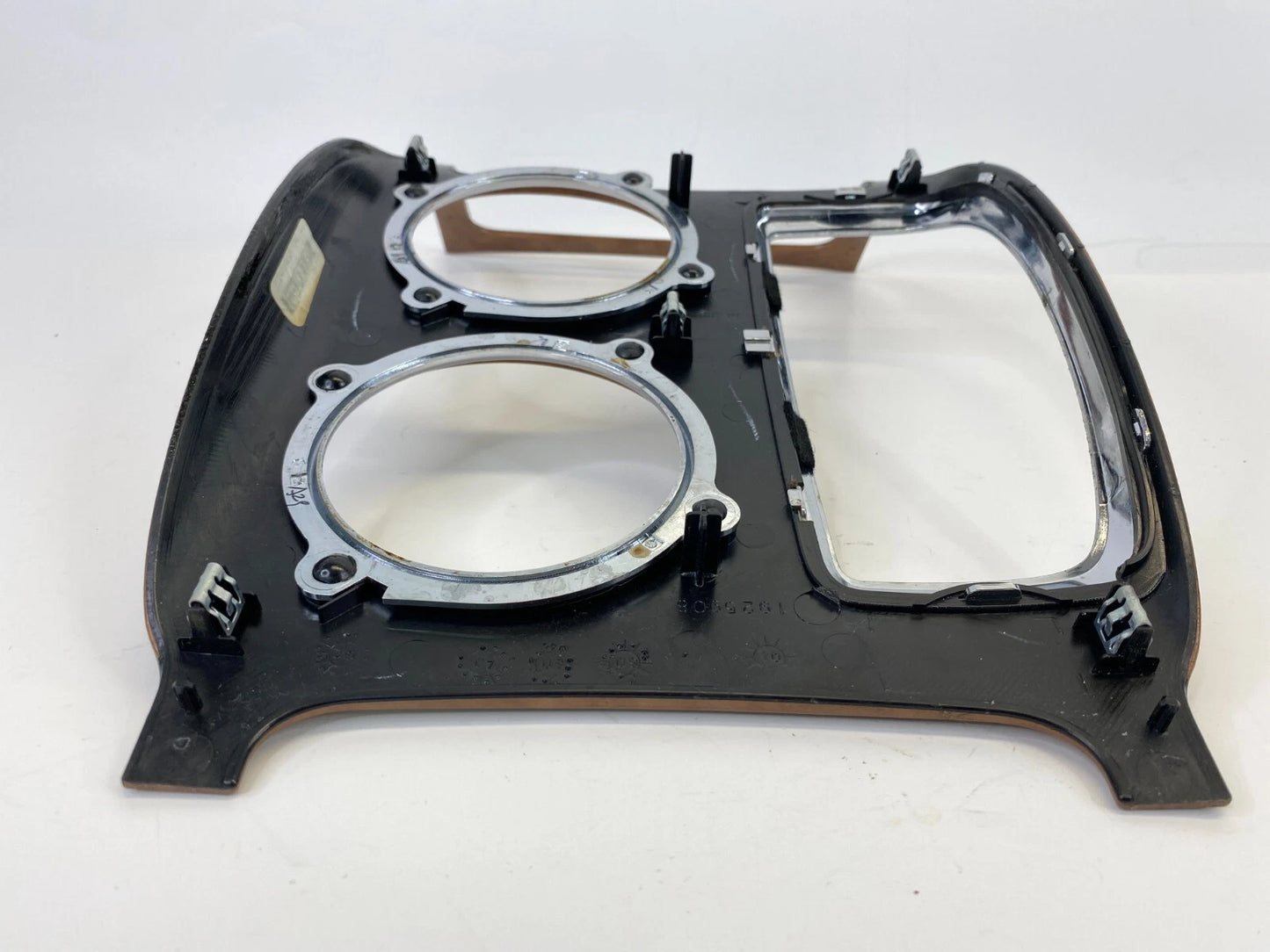 2008-2012 BUICK ENCLAVE CENTER CONSOLE SHIFTER SURROUND BEZEL TRIM 1925908 OEM