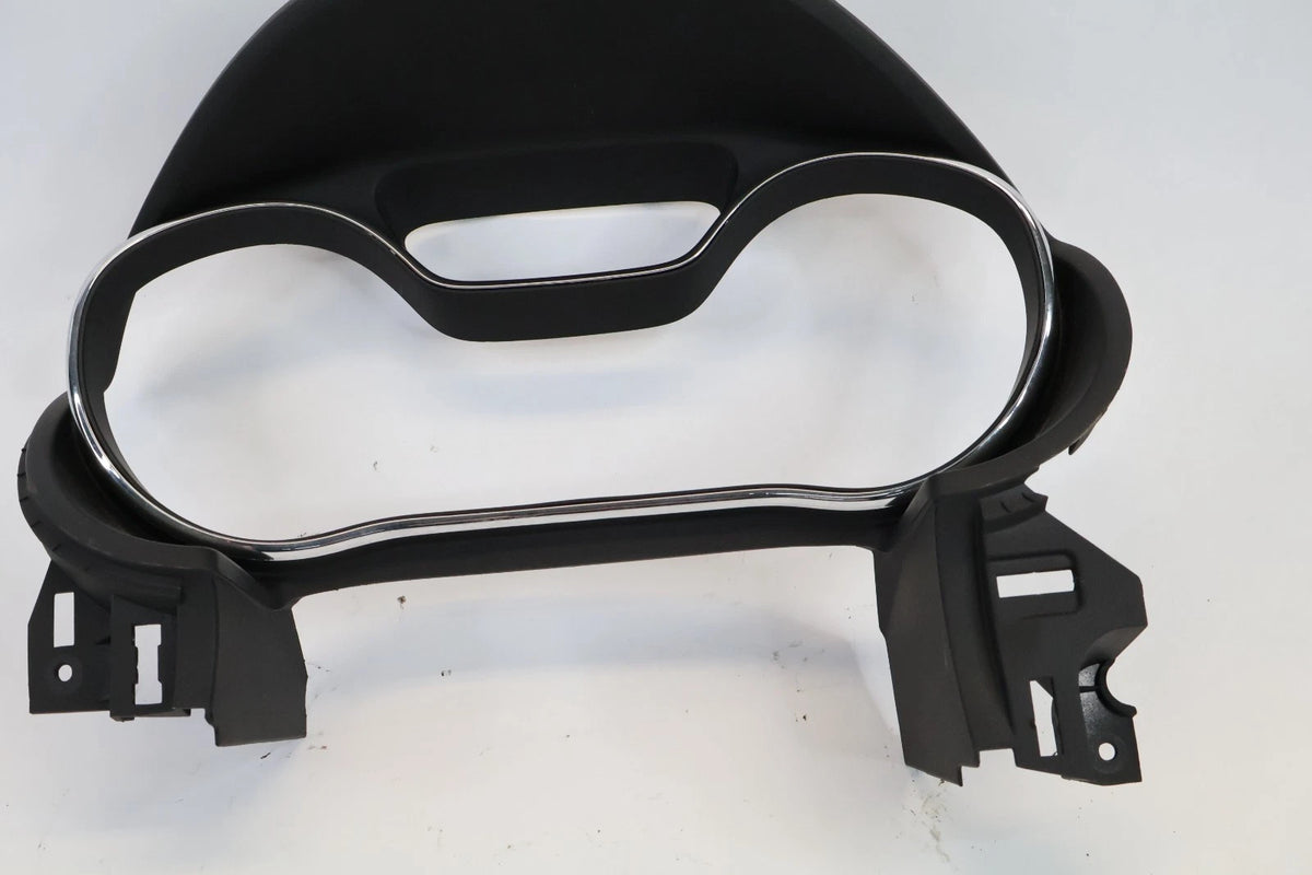 2016-2019 CHEVROLET CRUZE SPEEDOMETER INSTRUMENT CLUSTER BEZEL TRIM W CHROME OEM